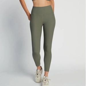 Wilo Ribbed Forest green leggings